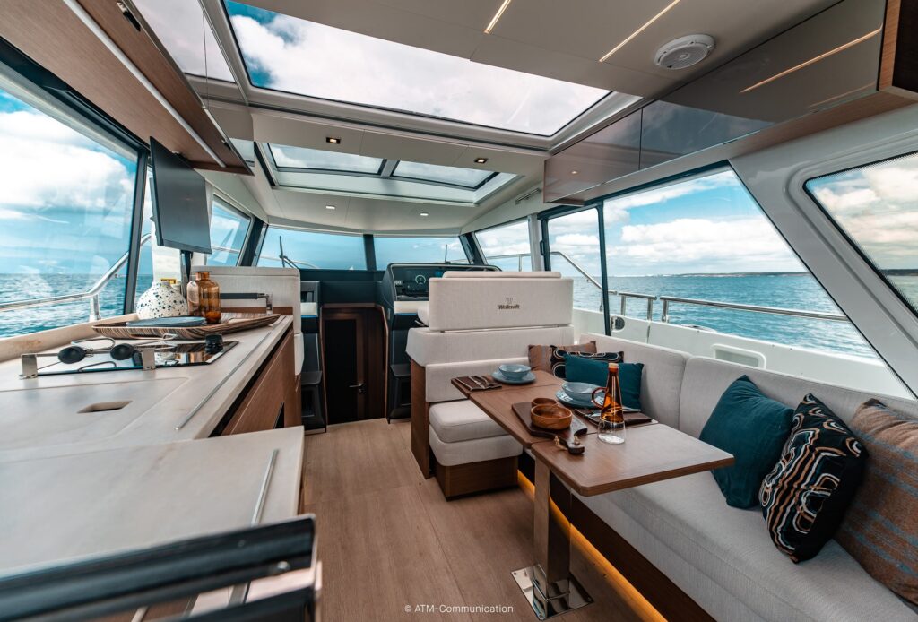 wellcraft-435-interieur-atm-60-sur-101-863882 (1)-min