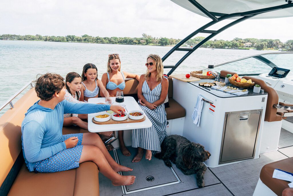 th33-image-lifestyle-2-283069