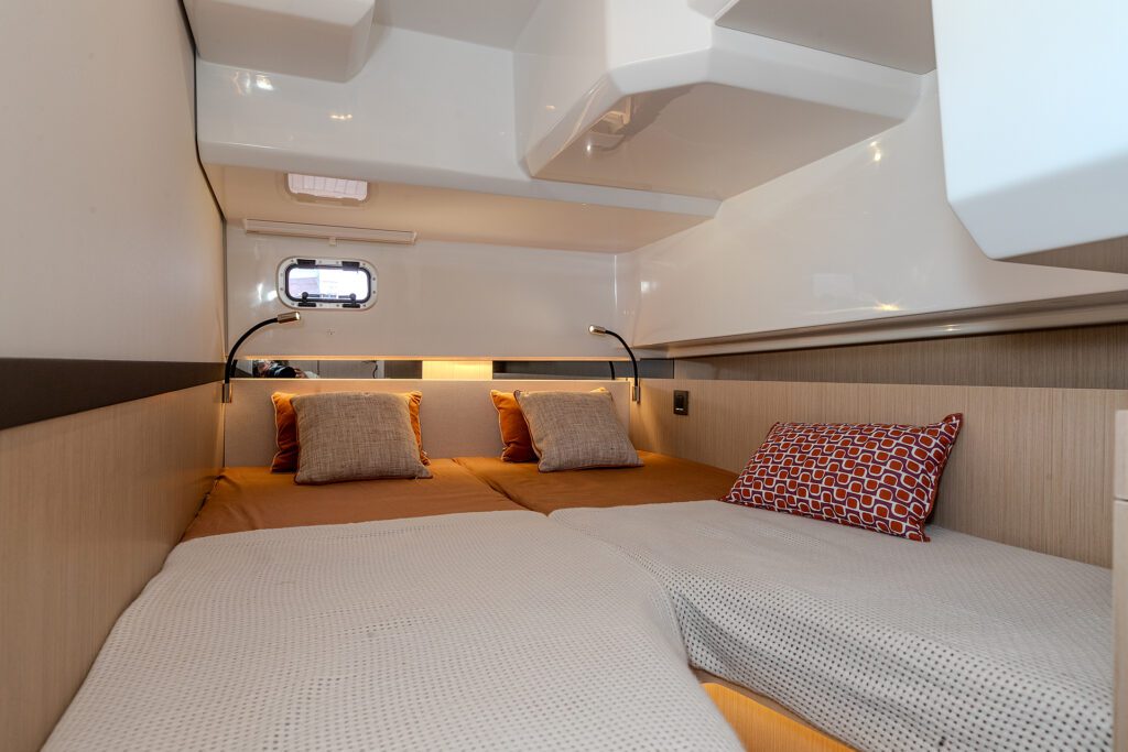 th38-image-interior-2-710192